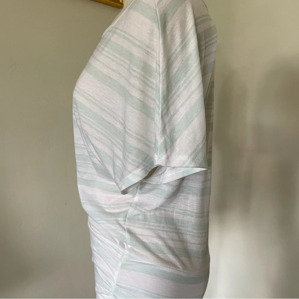 Victoria's Secret Mint/White Batwing Dress Size: XS - Picture 2 of 6